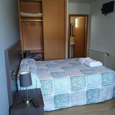O Cruceiro Hotell Palas de Rei Exteriör bild