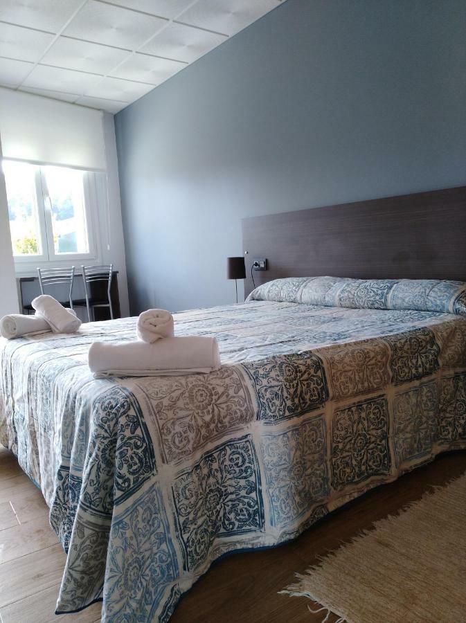 O Cruceiro Hotell Palas de Rei Exteriör bild